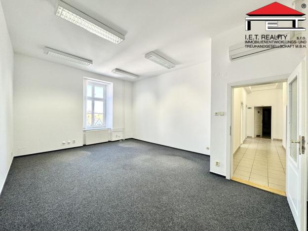 Pronájem kanceláře, Brno, Šilingrovo náměstí, 283 m2