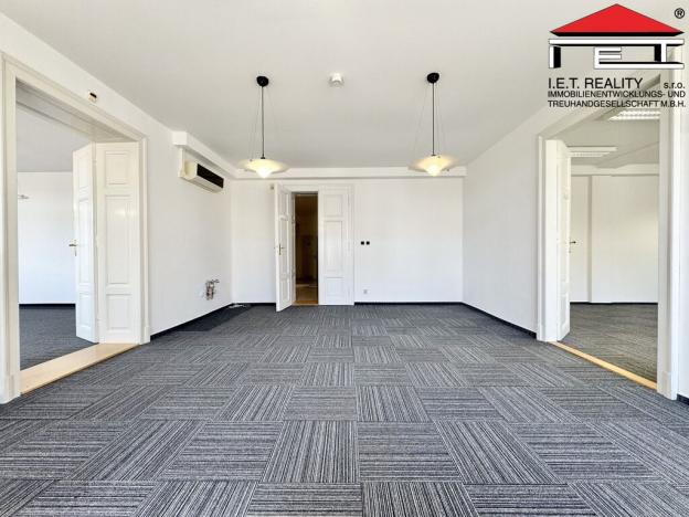 Pronájem kanceláře, Brno - Brno-město, Šilingrovo náměstí, 527 m2