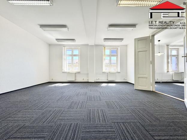 Pronájem kanceláře, Brno - Brno-město, Šilingrovo náměstí, 527 m2