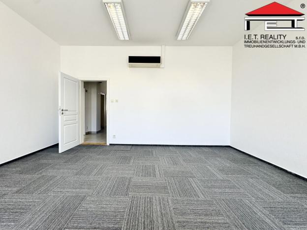 Pronájem kanceláře, Brno - Brno-město, Šilingrovo náměstí, 527 m2