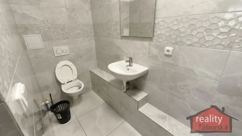 Prodej atypického bytu, Nupaky, 88 m2