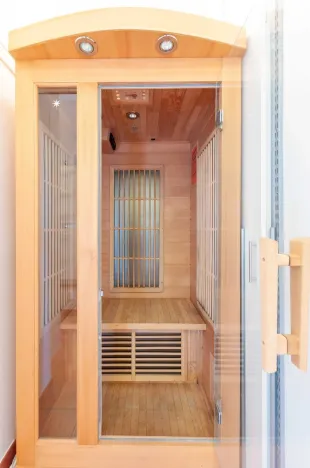 Pronájem bytu 2+kk, Praha - Holešovice, Jateční, 49 m2