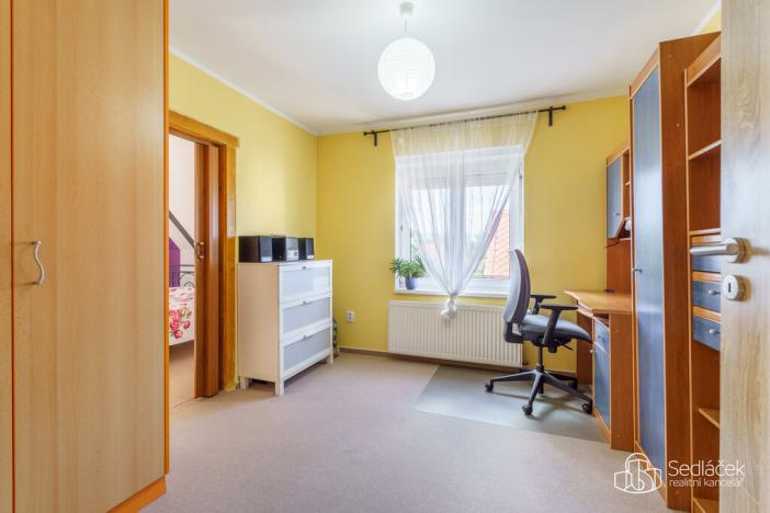 Prodej rodinného domu, Sokolov, Slovenská, 150 m2