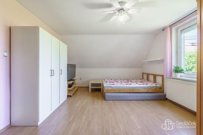 Prodej rodinného domu, Sokolov, Slovenská, 150 m2