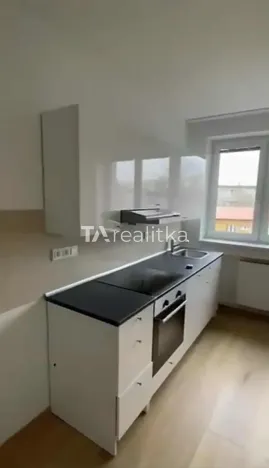 Pronájem bytu 2+kk, Ostrava, Klicperova, 53 m2