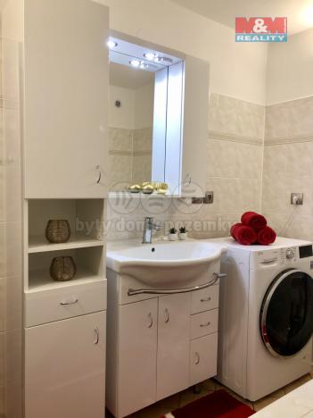 Prodej rodinného domu, Česká Skalice - Zlíč, 247 m2