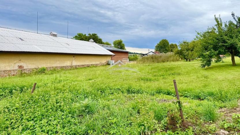Prodej pozemku pro bydlení, Bystřice nad Pernštejnem - Domanínek, K Hájům, 1087 m2