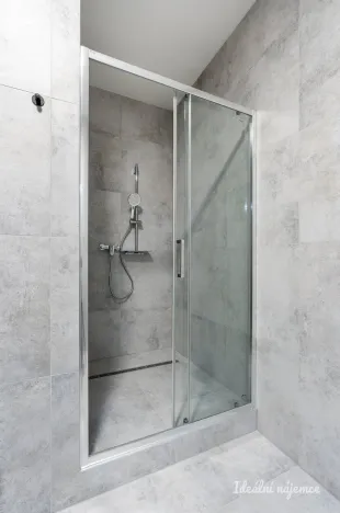 Pronájem bytu 2+kk, Praha - Kyje, Za černým mostem, 66 m2