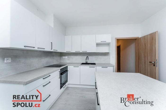Prodej bytu 2+kk, Náchod - Staré Město nad Metují, Bartoňova, 57 m2