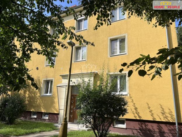 Prodej bytu 2+1, Uherské Hradiště, Jana Žižky, 63 m2