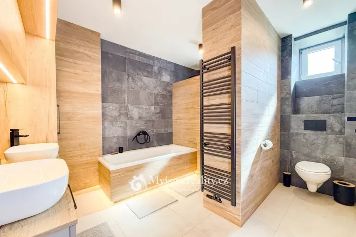 Pronájem bytu 3+kk, Znojmo, 17. listopadu, 75 m2