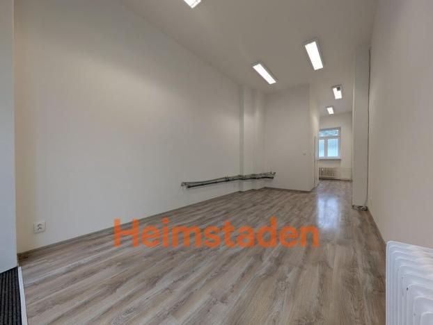 Pronájem kanceláře, Karviná - Nové Město, tř. Osvobození, 35 m2