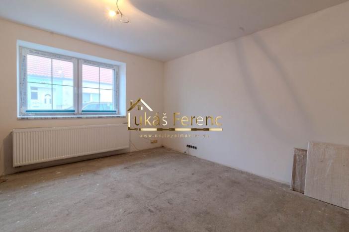 Prodej rodinného domu, Hrobce, Roudnická, 180 m2