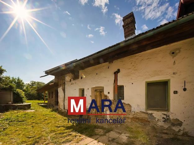 Prodej rodinného domu, Charváty, 172 m2