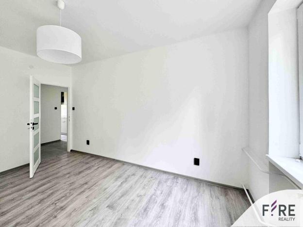 Prodej bytu 3+1, Liberec - Liberec XV-Starý Harcov, Na Skřivanech, 60 m2