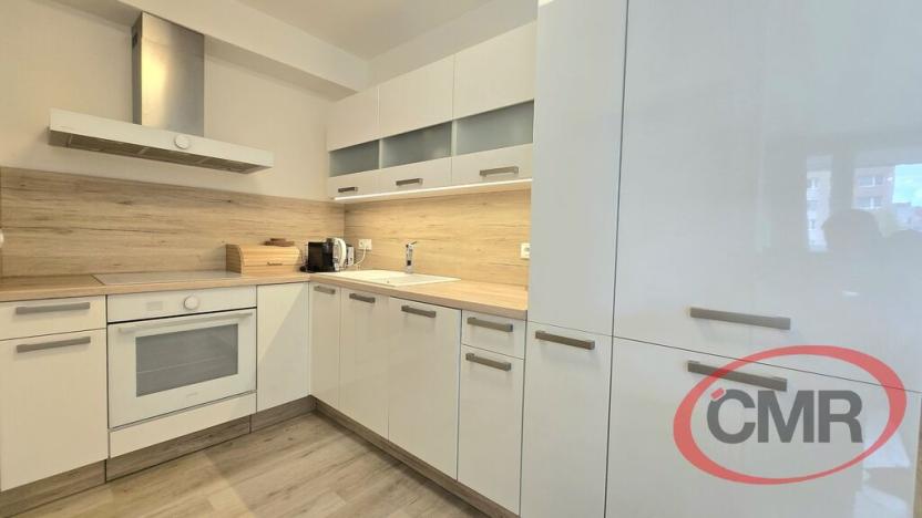 Pronájem bytu 2+kk, Praha, Dědinova, 47 m2