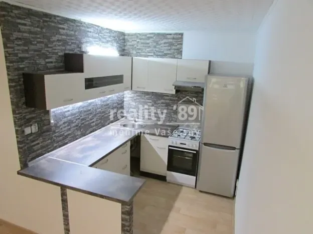 Pronájem bytu 2+kk, Mělník, Vlasákova, 42 m2