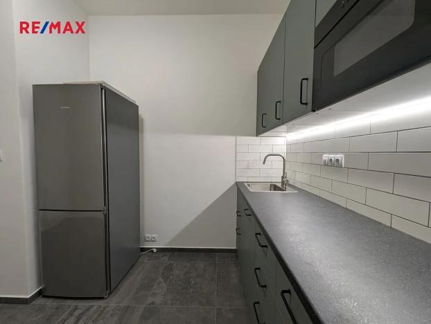 Pronájem bytu 2+1, Praha - Vršovice, Na louži, 61 m2