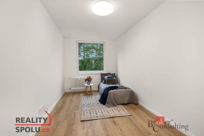 Prodej bytu 3+1, Praha - Modřany, Urbánkova, 79 m2