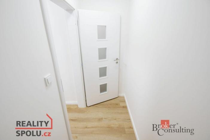 Prodej bytu 3+1, Praha - Modřany, Urbánkova, 79 m2