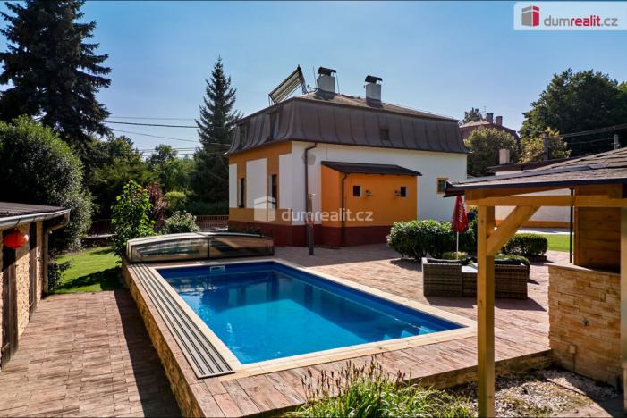 Prodej rodinného domu, Sadov, 372 m2
