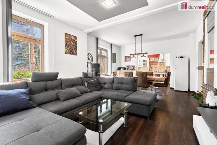 Prodej rodinného domu, Sadov, 372 m2