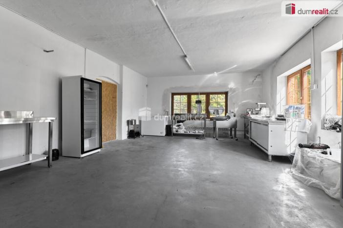 Prodej rodinného domu, Sadov, 372 m2