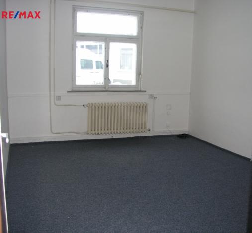 Pronájem kanceláře, Hradec Králové - Slezské Předměstí, Bieblova, 35 m2