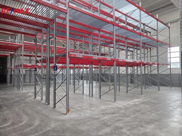 Pronájem skladu, Hradec Králové - Slezské Předměstí, Bratří Štefanů, 754 m2