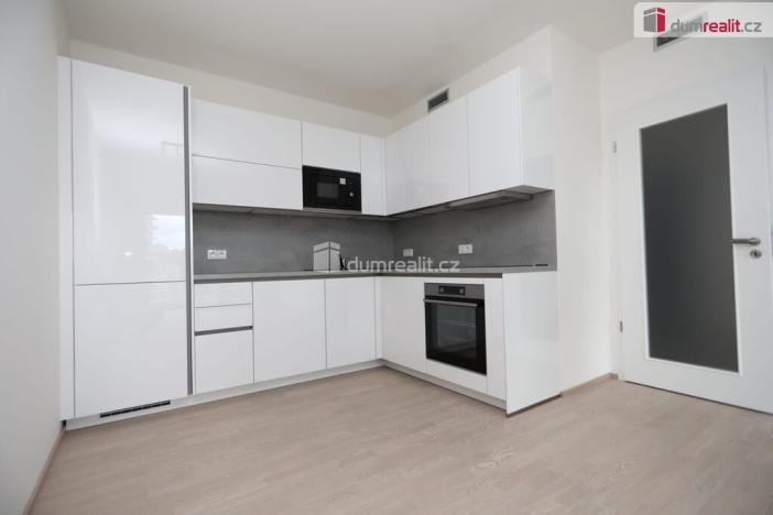 Pronájem bytu 2+kk, Praha - Modřany, Mezi vodami, 54 m2