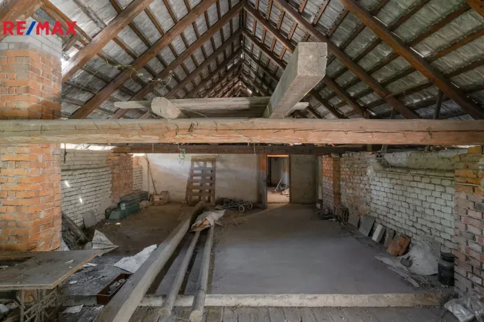 Prodej rodinného domu, Spytihněv, 278 m2