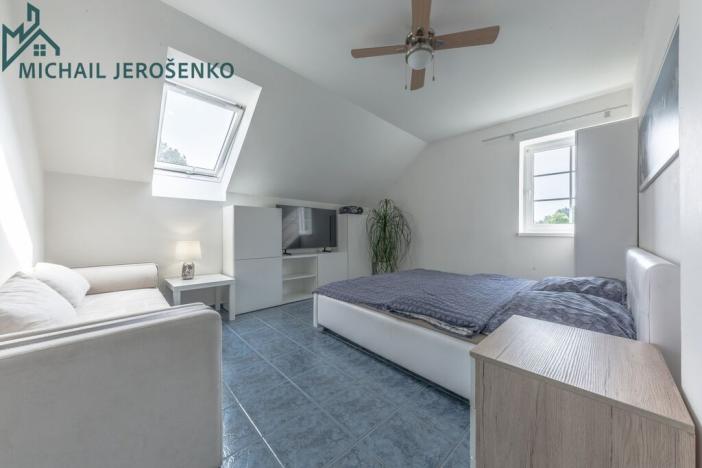 Prodej rodinného domu, Mladé Buky, 149 m2