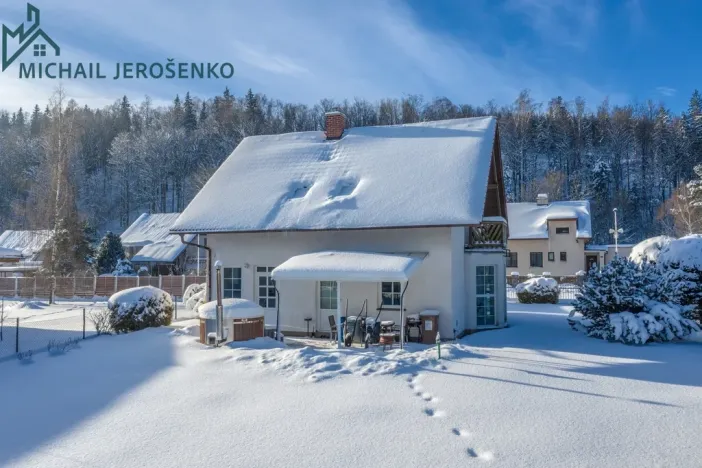 Prodej rodinného domu, Mladé Buky, 149 m2