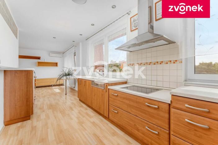 Prodej bytu 3+kk, Otrokovice - Kvítkovice, SNP, 71 m2