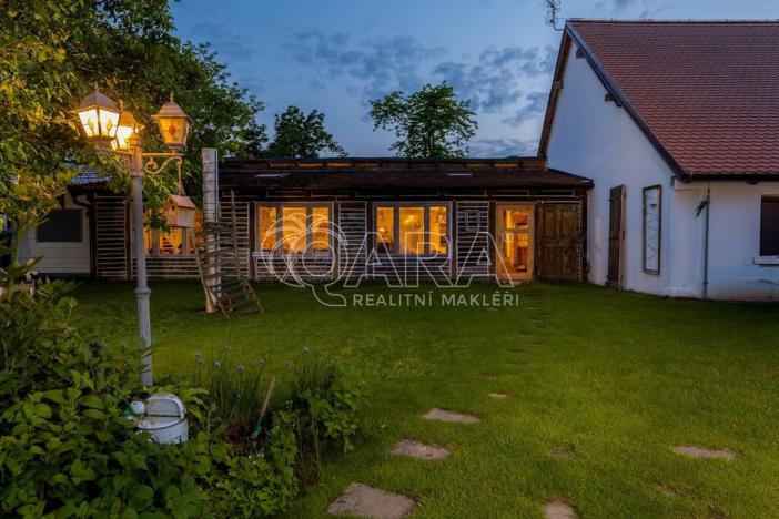 Prodej ubytování, Brod nad Dyjí, 588 m2