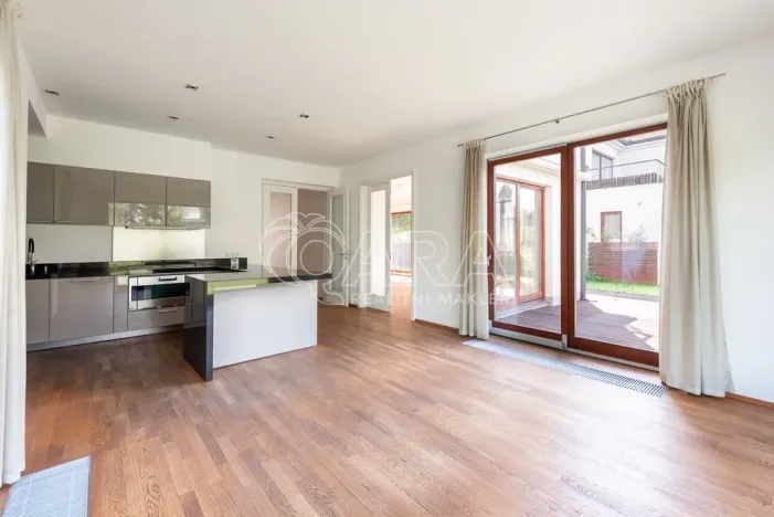 Prodej rodinného domu, Statenice, Zelená, 285 m2