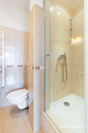 Pronájem bytu 2+kk, Praha - Nusle, Maroldova, 42 m2