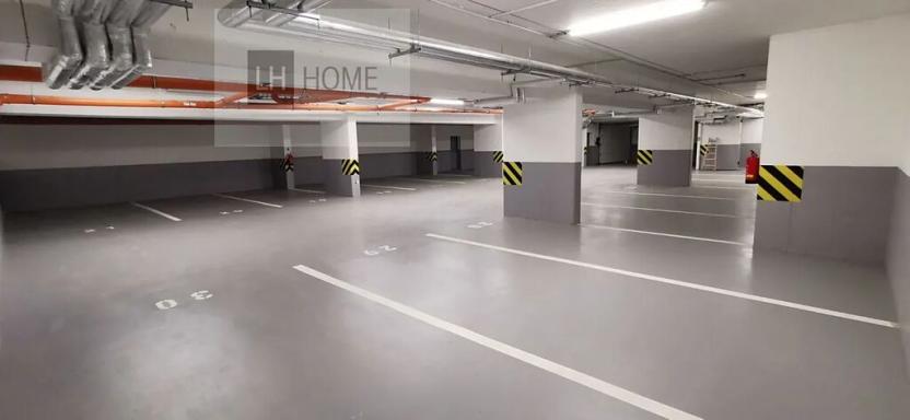 Prodej garážového stání, Karlovy Vary, 14 m2