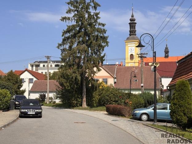 Prodej rodinného domu, Rousínov, Trávníky, 154 m2