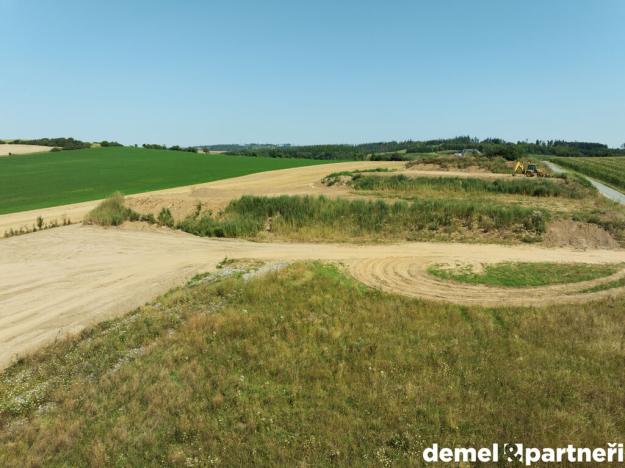 Prodej pozemku pro bydlení, Římov, 16966 m2