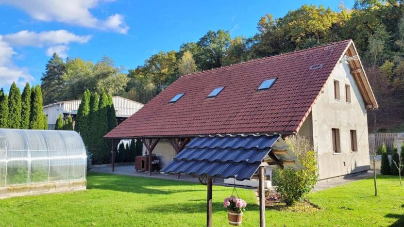 Prodej rodinného domu, Týnec nad Sázavou - Brodce, 187 m2