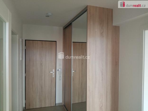 Pronájem bytu 3+1, Děčín - Děčín III-Staré Město, Zelená, 65 m2