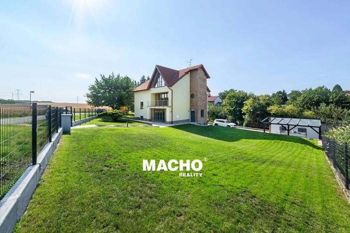 Pronájem rodinného domu, Kosoř, Školská, 380 m2