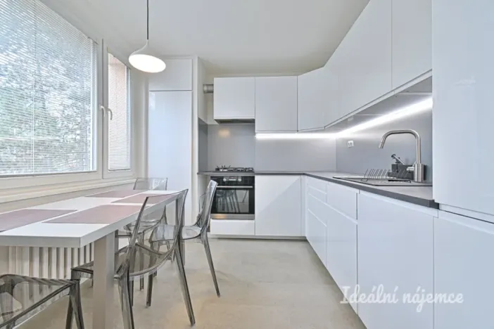 Pronájem bytu 2+1, Brno - Bystrc, Černého, 62 m2