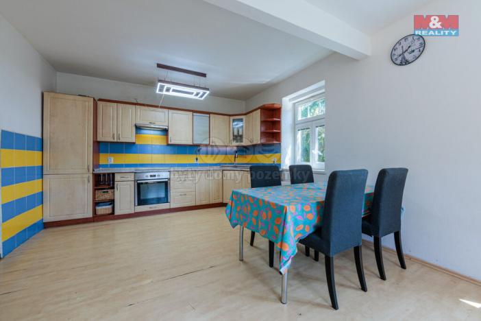 Prodej rodinného domu, Hroznětín, ČSA, 240 m2