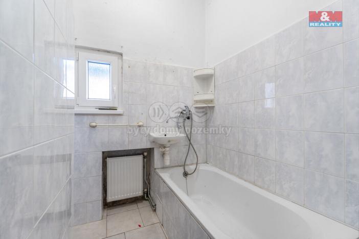 Prodej rodinného domu, Libouchec, 200 m2