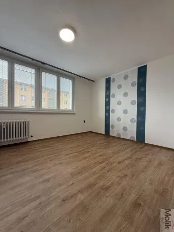 Pronájem bytu 2+1, Meziboří, J. A. Komenského, 44 m2