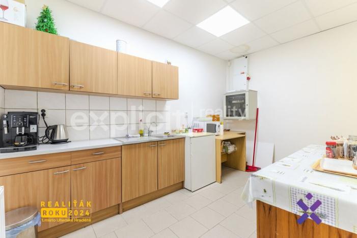 Pronájem skladu, Kroměříž, Altýře, 1313 m2