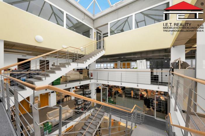 Prodej kanceláře, Brno, Kšírova, 2481 m2