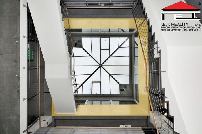 Prodej kanceláře, Brno, Kšírova, 2481 m2